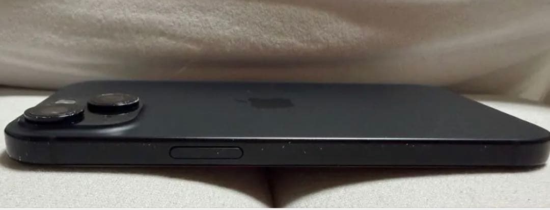 iPhone15ブラック 128GB