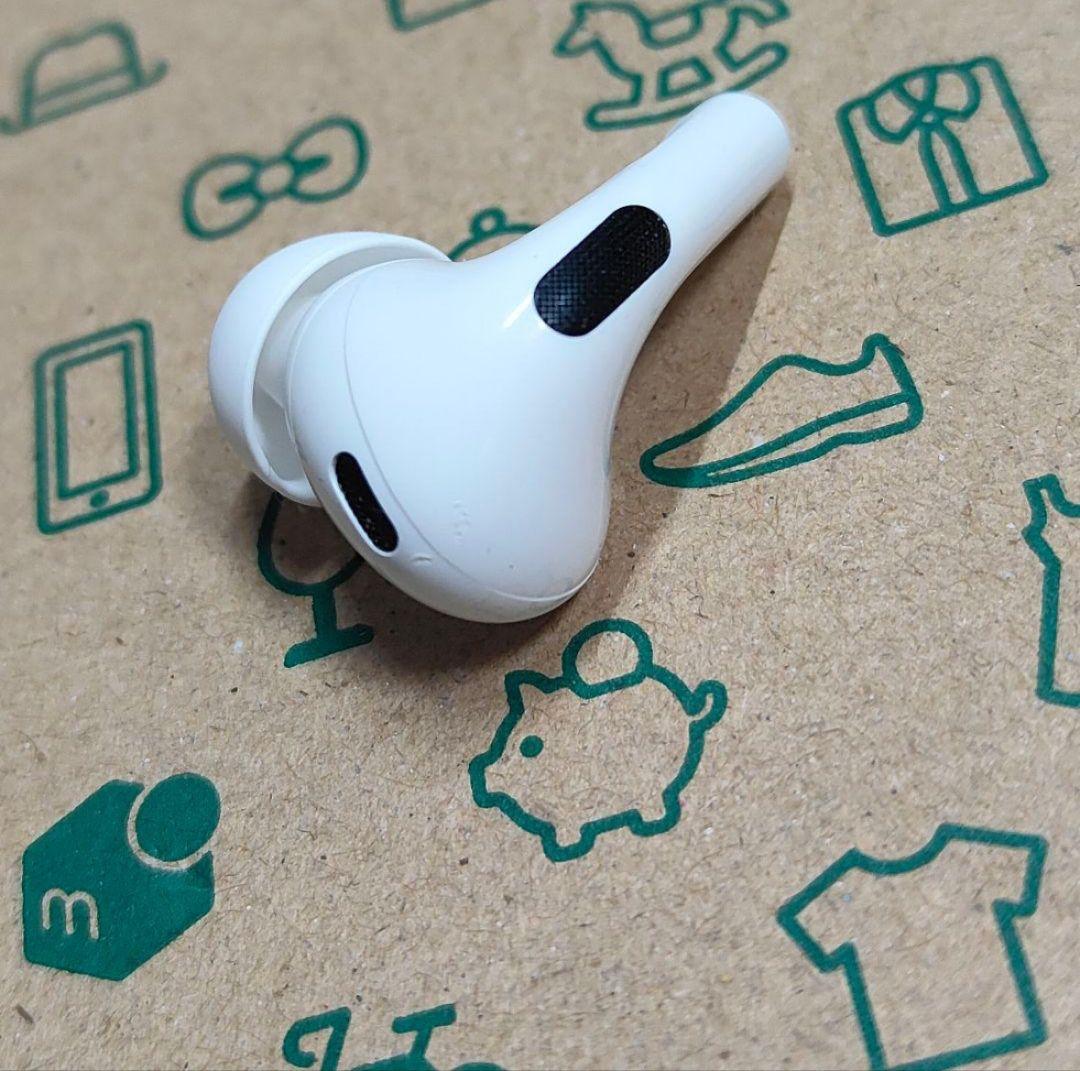 Apple AirPods Pro 2世代 片耳 R 片方 右耳 743 - メルカリ