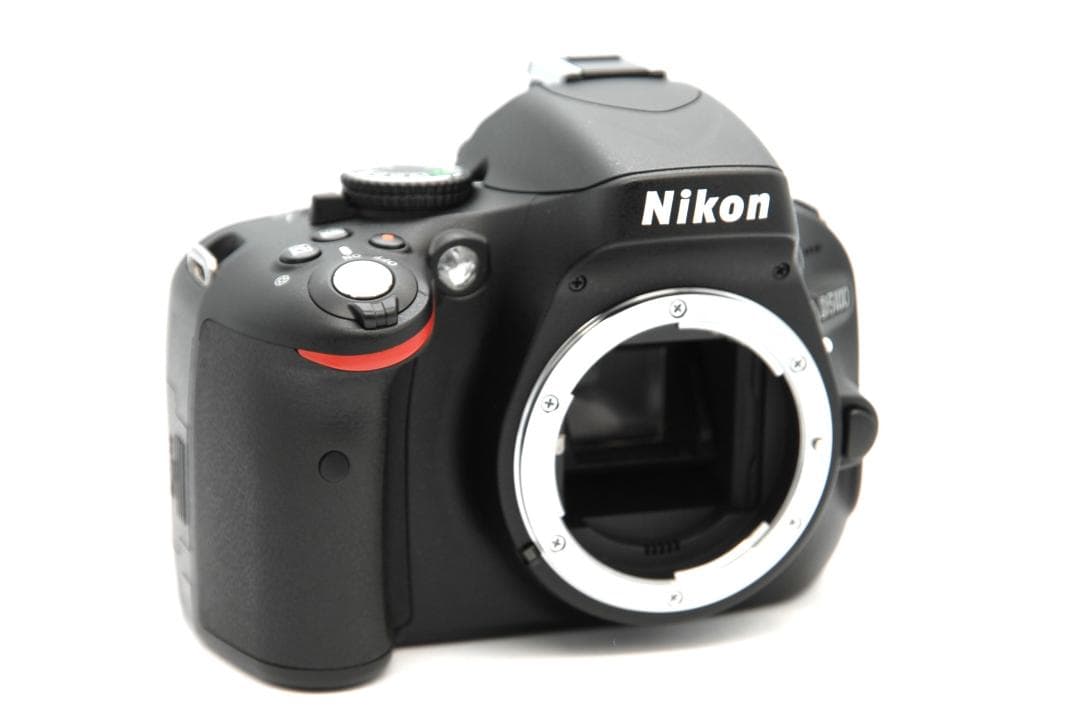 Nikon D5100 レンズキット AF-S 18-55mm VR スマホ転送