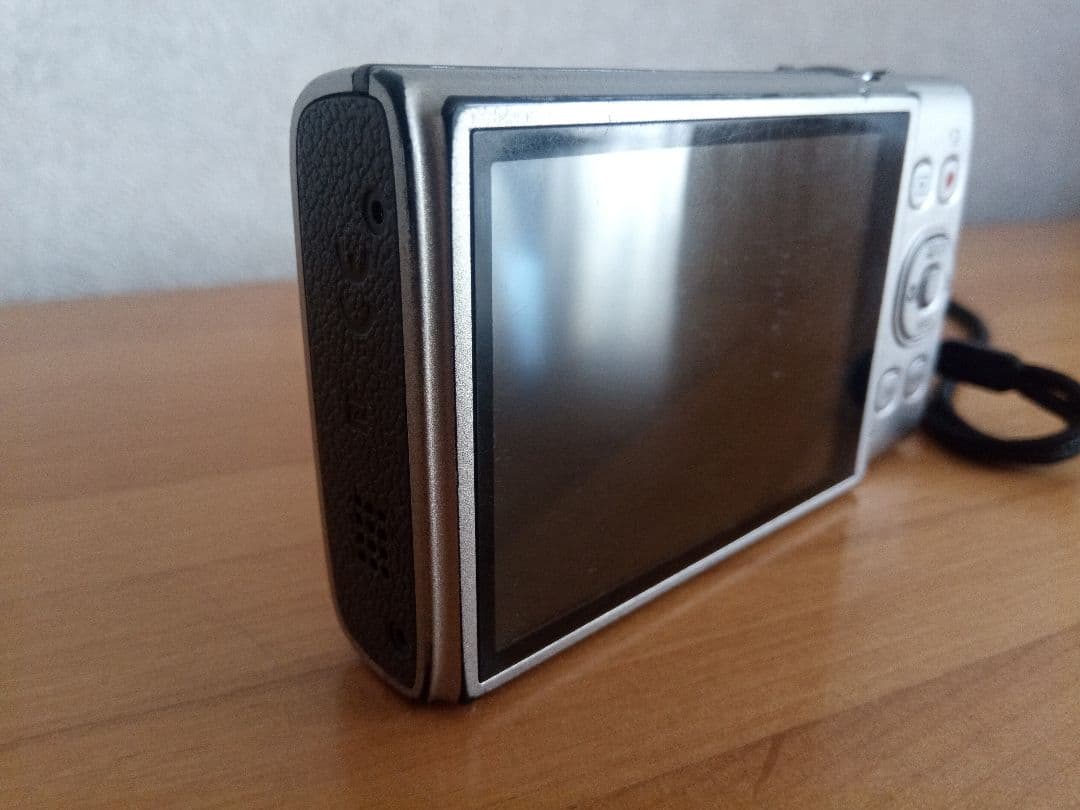 Canon IXY 650 コンパクトデジタルカメラ　※ジャンク品