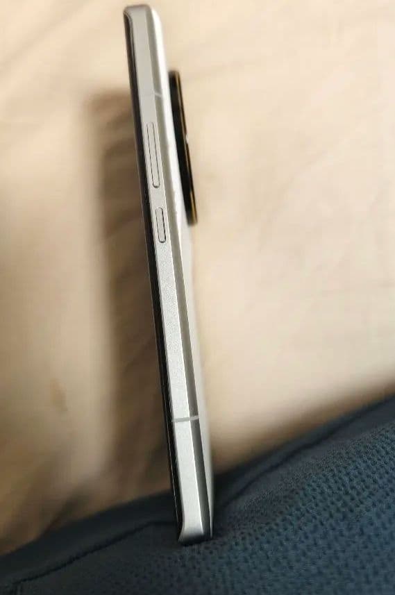 Xiaomi 13 ultra ホワイト