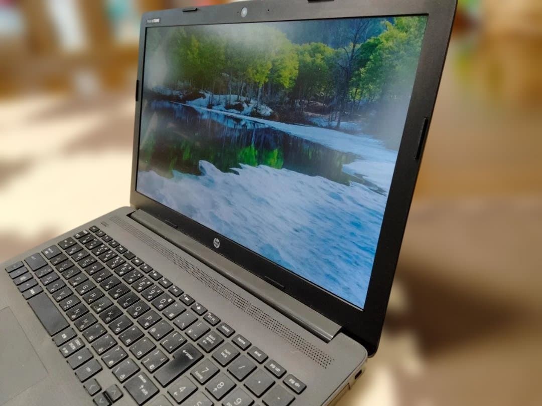 値下げCorei5 8265U / 8GB / 256GB/15.6 /高画質 - メルカリ