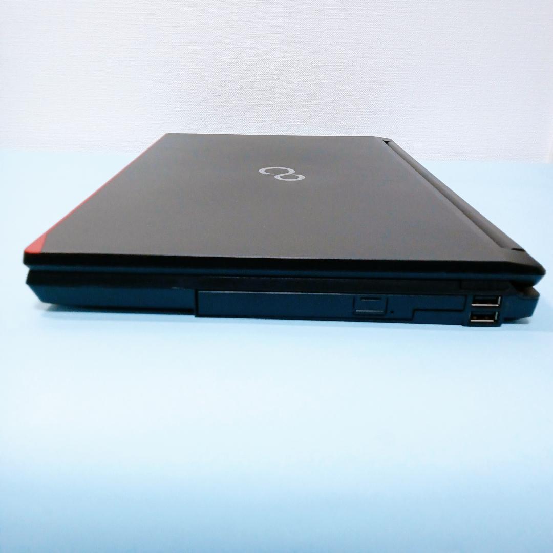 初心者おすすめ 黒 ノートパソコン i5 SSD256 8GB ＤＶＤ 大画面