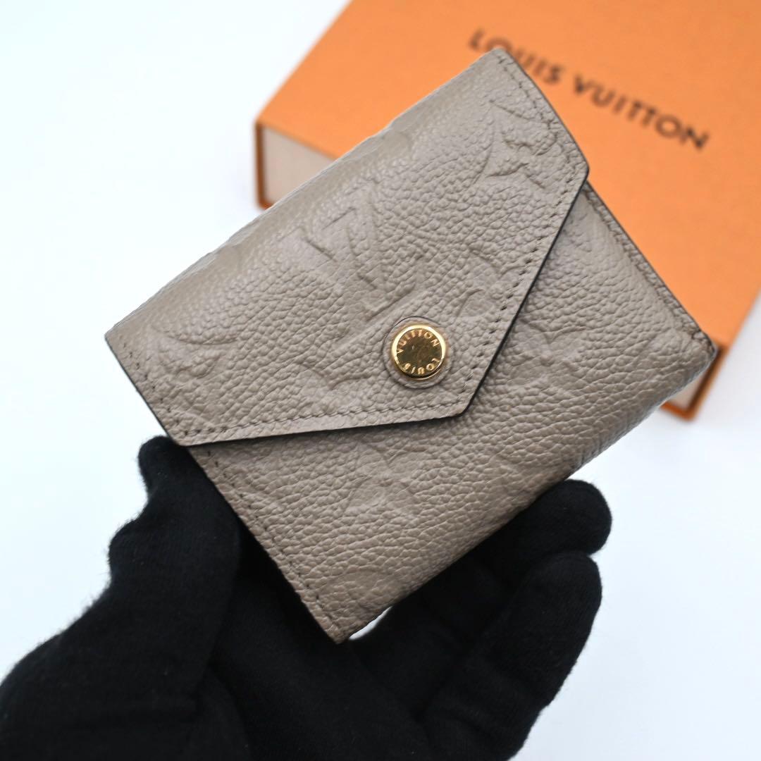 極美品】ルイヴィトン アンプラント ゾエ 三つ折り財布 トゥルトレール