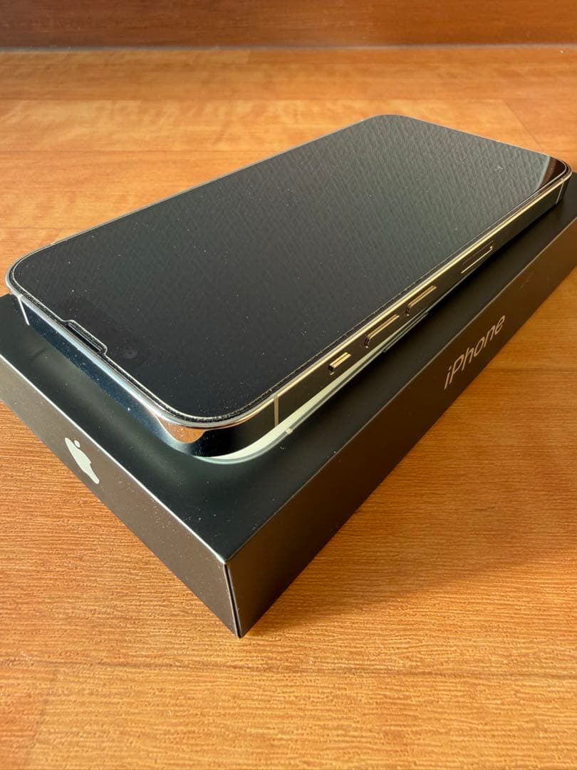 iPhone13Pro 256GB SIMフリー ホワイト　おまけ付き