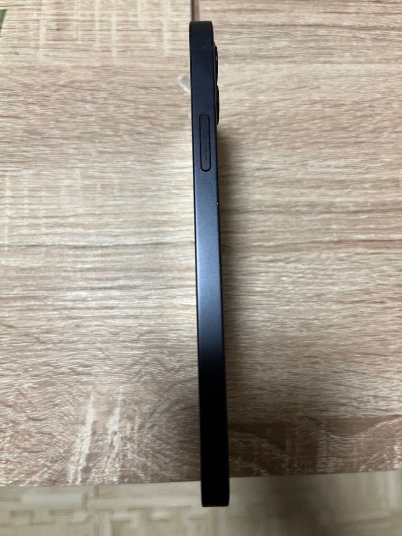 iPhone12 64G ブラック　純正バッテリー　87%