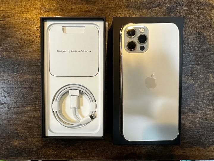 iPhone 12 pro 512 GB SIMフリー