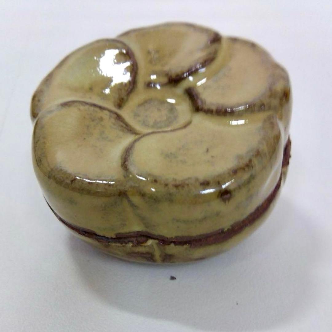 高取焼 亀井味楽 即中斎書付 捻梅香合 共箱 - メルカリ