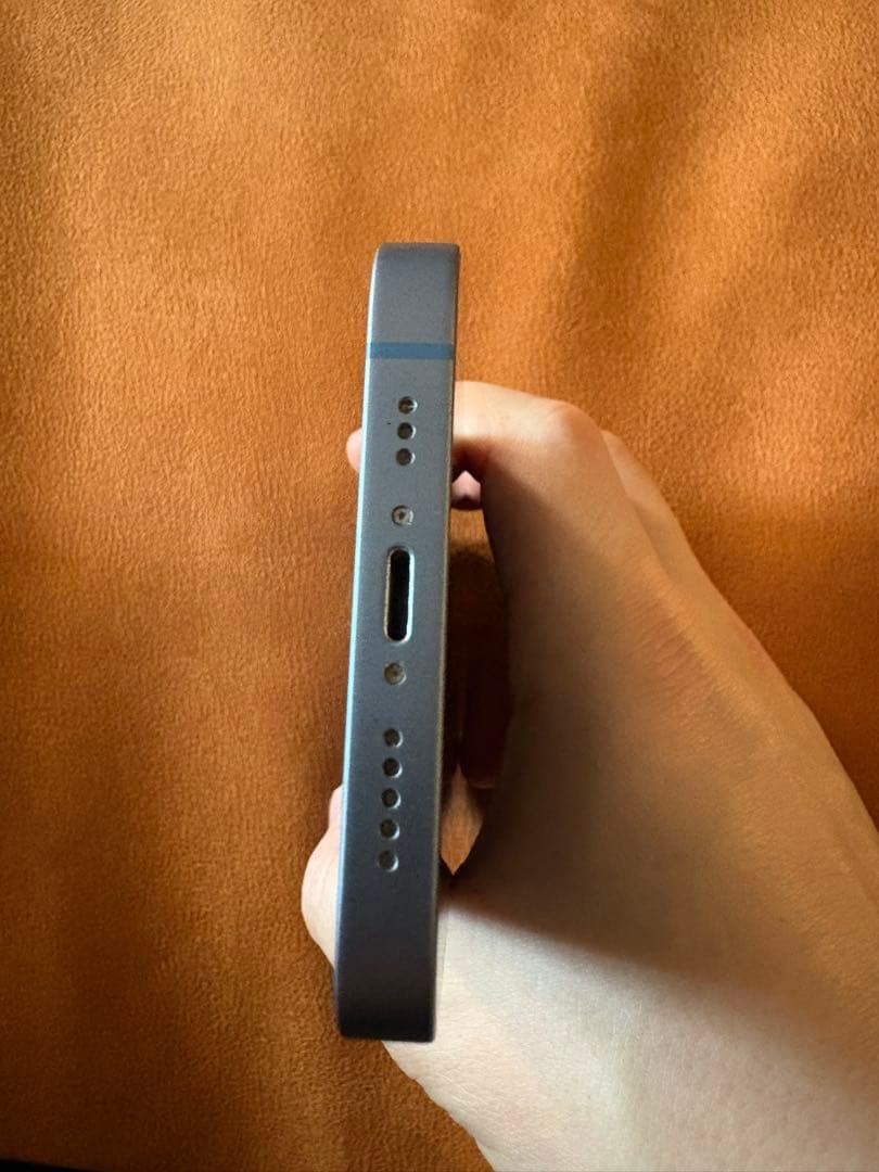 Apple iPhone 14 本体 ブルー