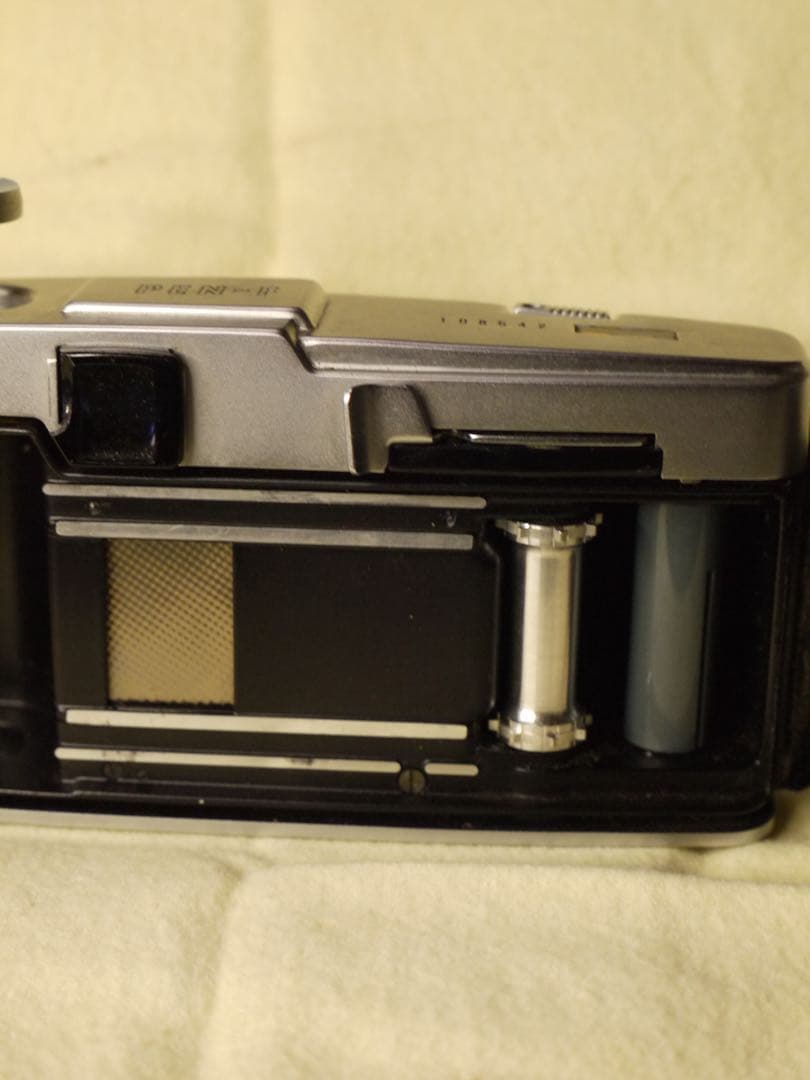 OLYMPUS PEN F 整備済み、完動美品　ボディのみ　NO.108542