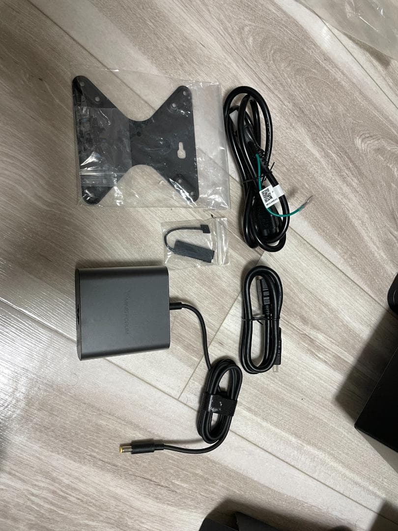 [整備済み品] MINISFORUM UM690S ミニPC