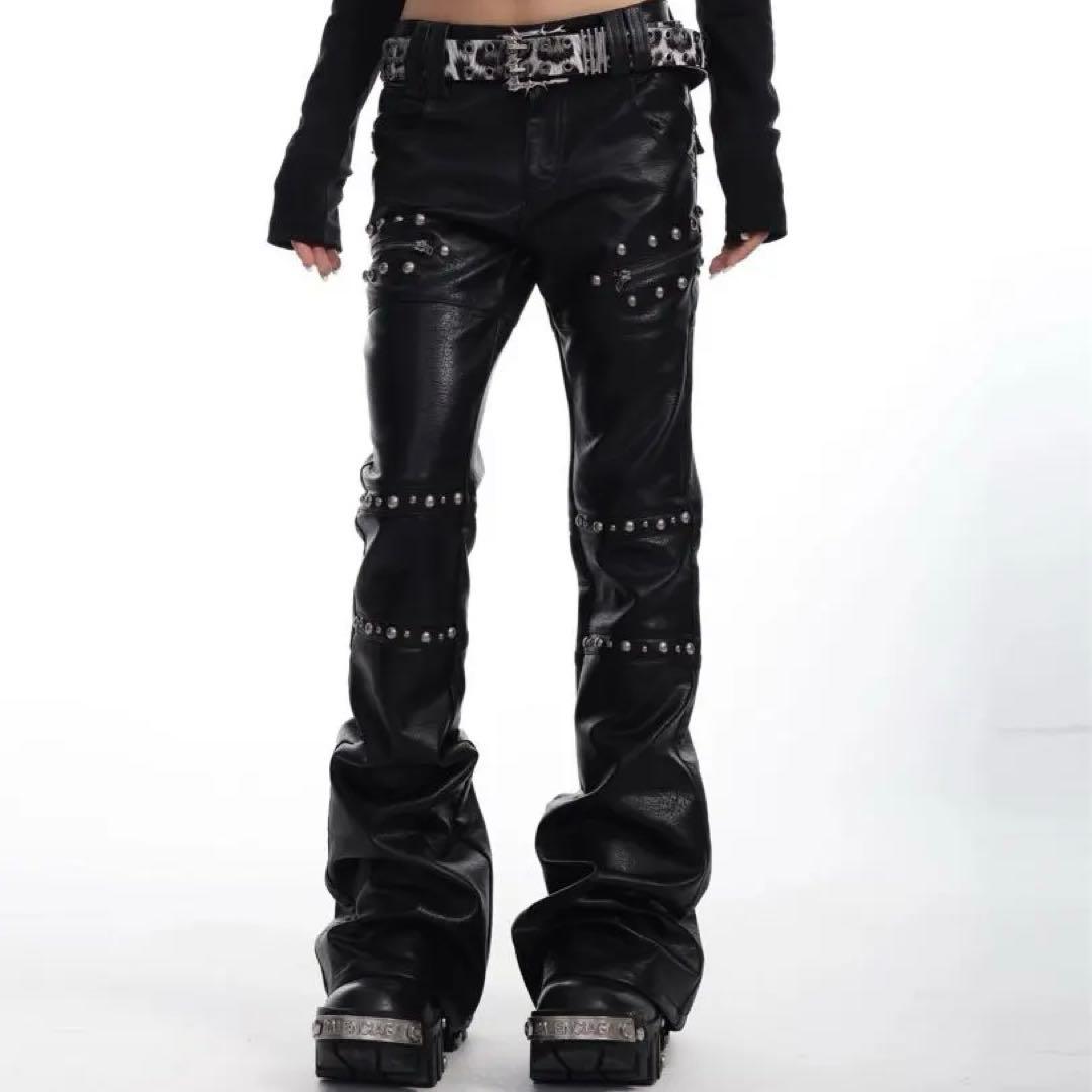 SEXXDEVIL フェイクレザーパンツ ブラック スタッズデザイン opium SEXXDEVIL フェイクレザーパンツ ブラック スタッズデザイン opium