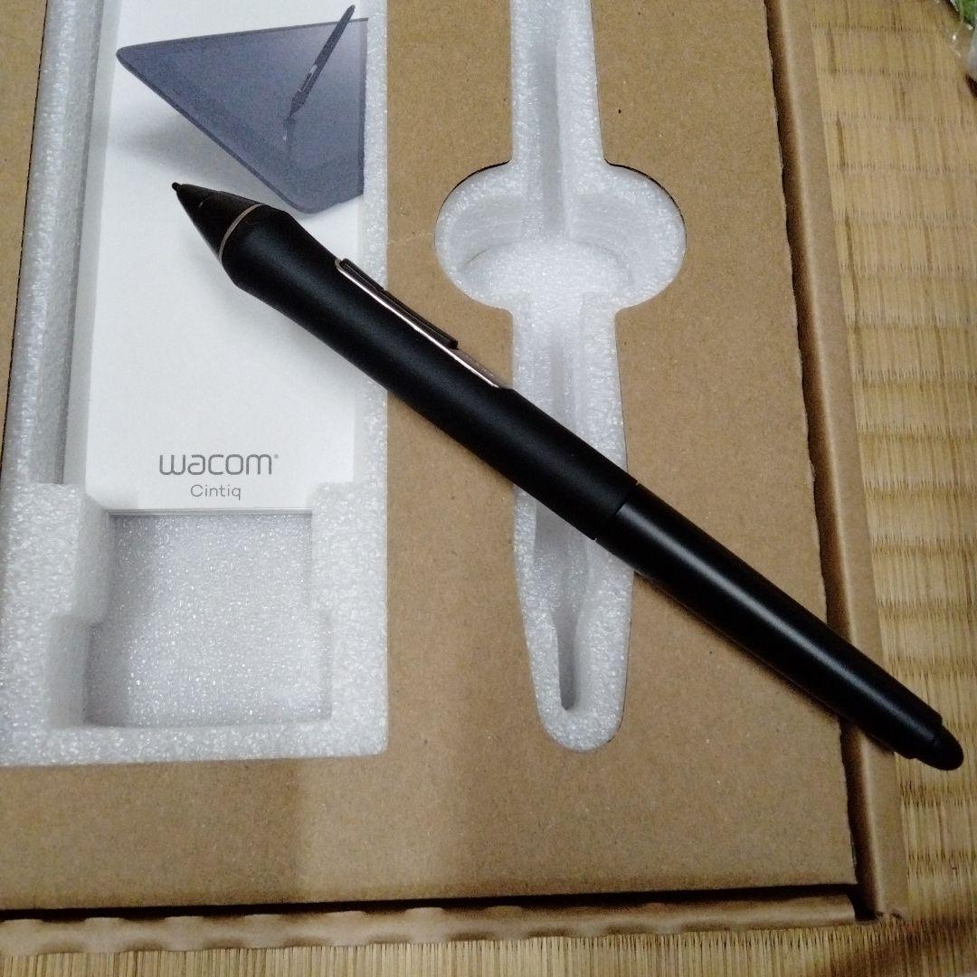 ワコム Cintiq 22 DTK2260K1D　数回使用