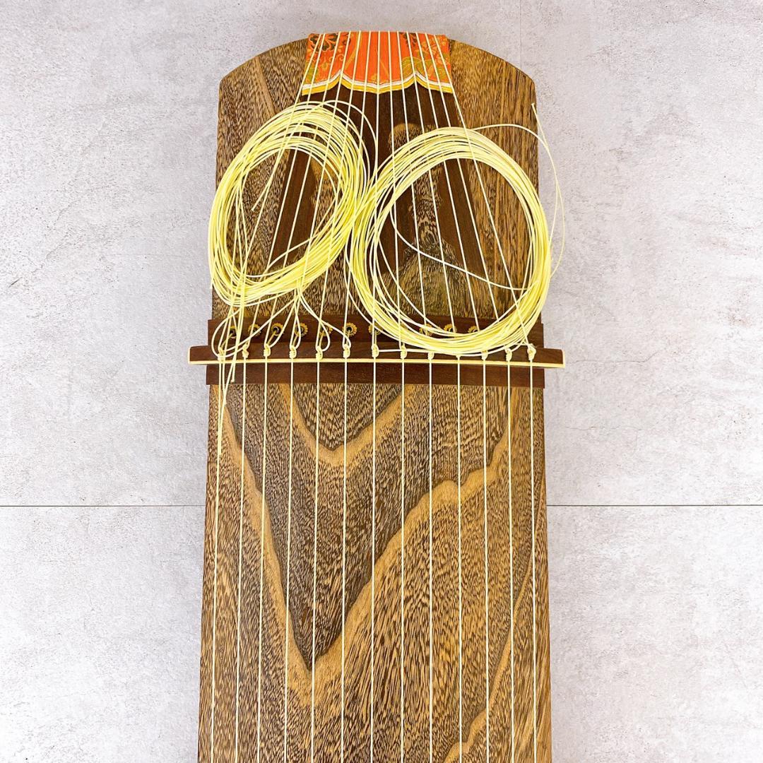 十三絃 和琴（琴袋・琴座付き）蒔絵・七宝装飾入り 和楽器