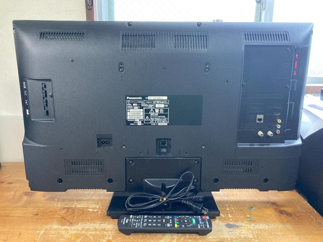 Panasonic パナソニック 32インチ 液晶 テレビ TH-32E300