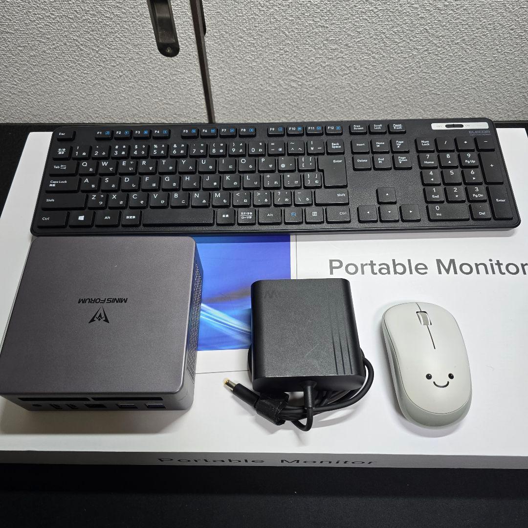 MINISFORUM UM790 Pro 本体＋周辺機器付