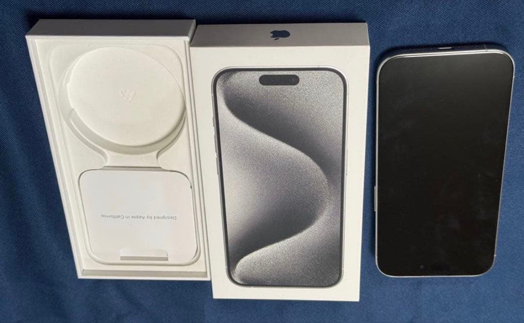 【美品】iPhone15Pro 128GB ホワイト　SIMフリー