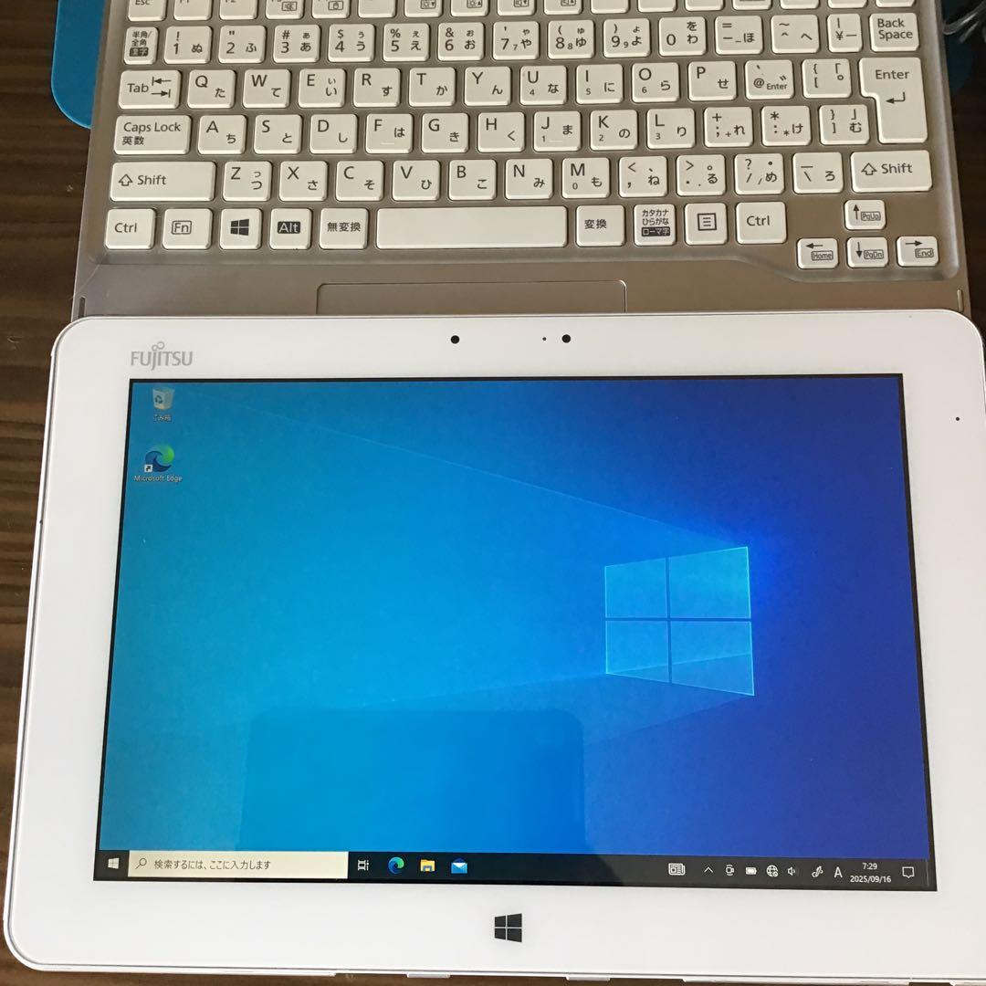 Fujitsu ARROWS Tab Q584/H ２台セット