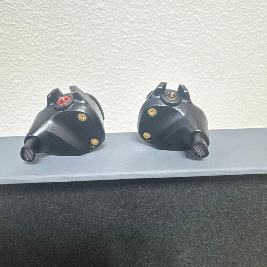 イヤホン Madoo typ512