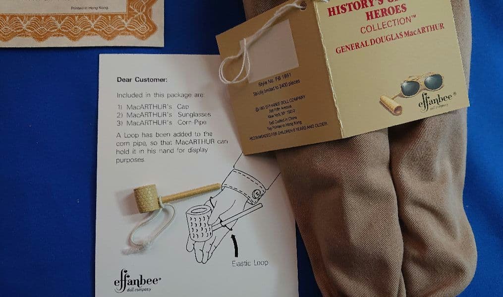 ダグラス・マッカーサー人形フィギュア