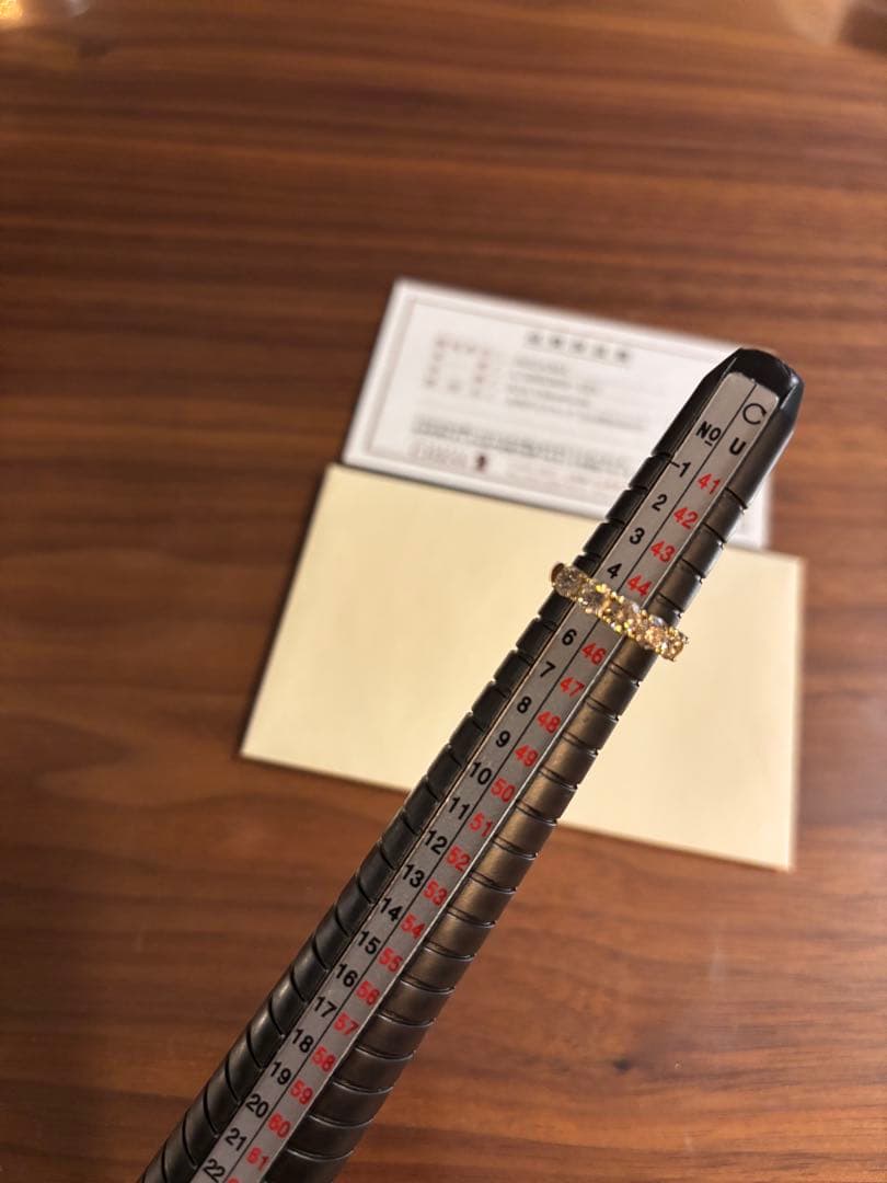 classic chess K18 0.9ct大粒ダイヤ ハーフエタニティリング - メルカリ