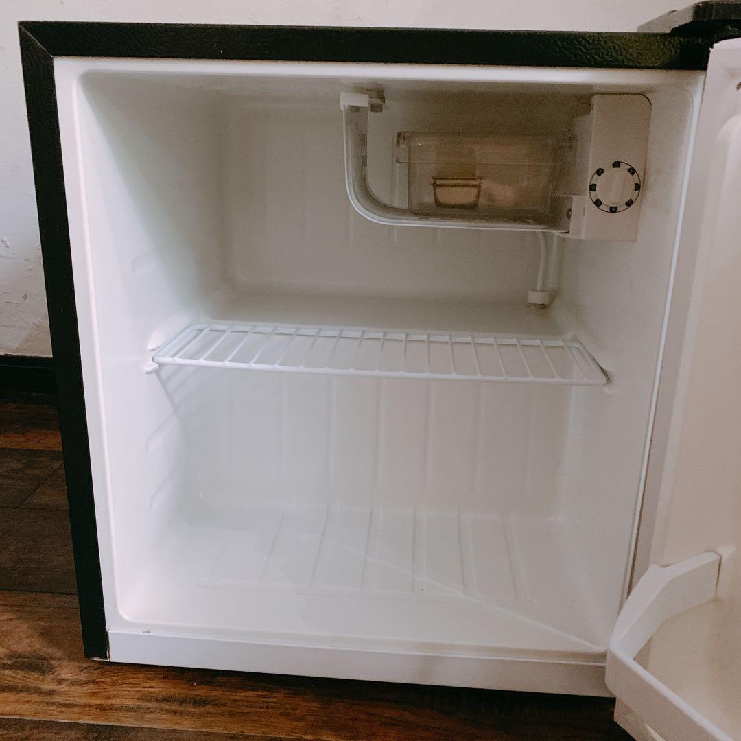 simplus 冷蔵庫　1ドア48L ブラック　2019年製　レトロデザイン