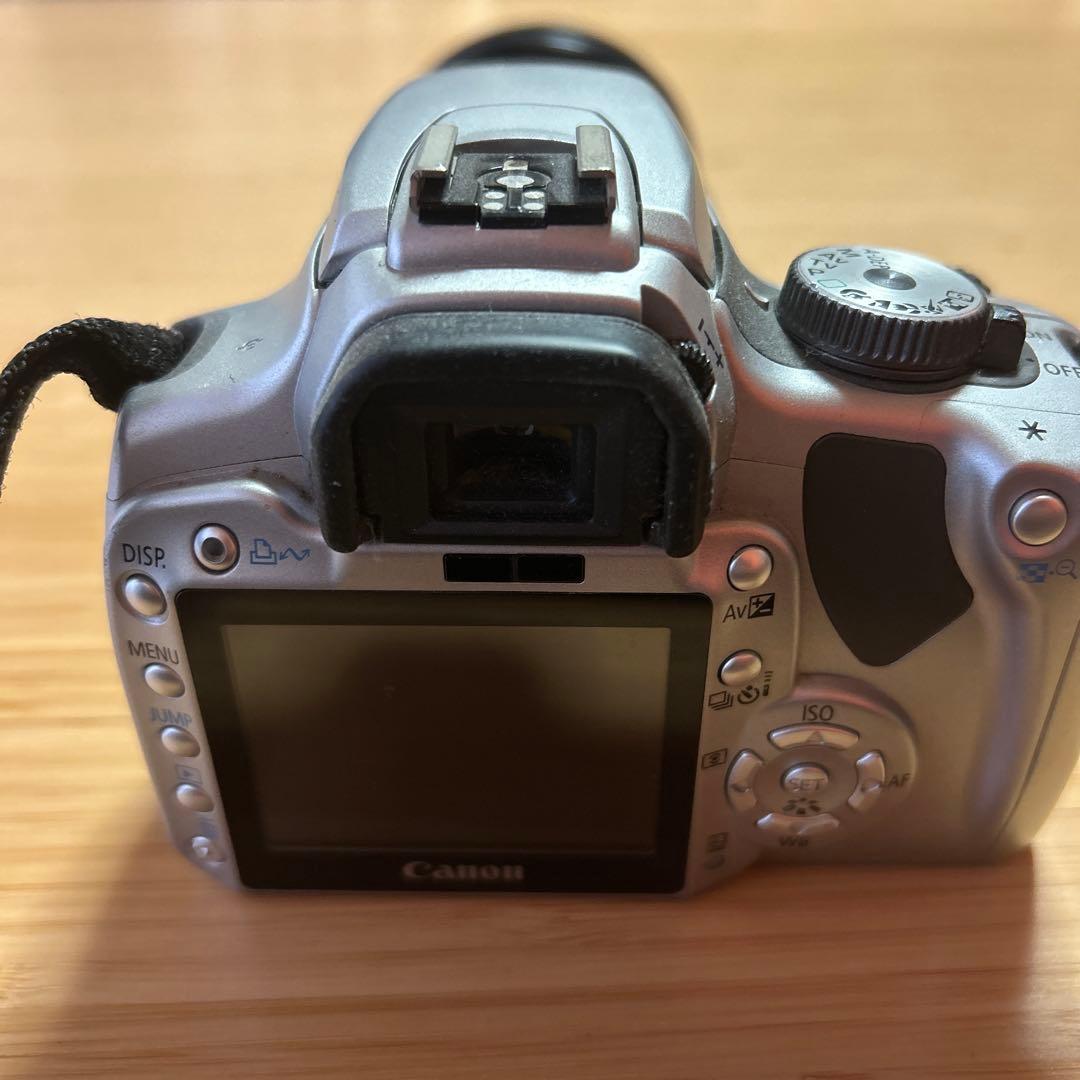 Canon デジタル一眼レフカメラ シルバー
