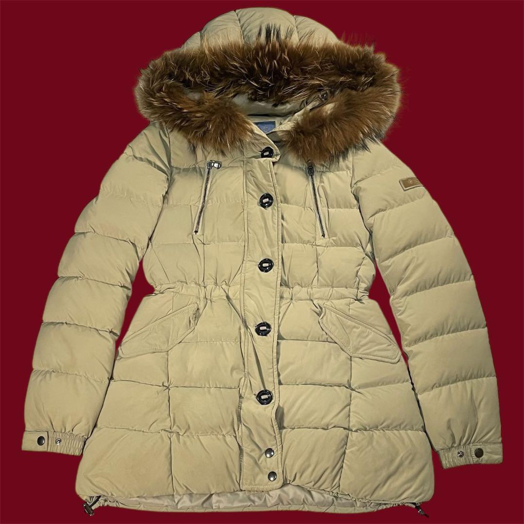 比較的美品 タトラス Plutone ラクーンファー フード付き ダウンコート TATRAS (タトラス) ラクーンファー フード フルジップ ダウン