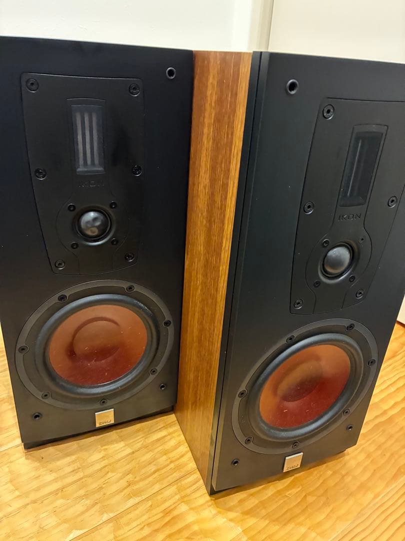 スピーカー・ウーファー DALI IKON2 MK2