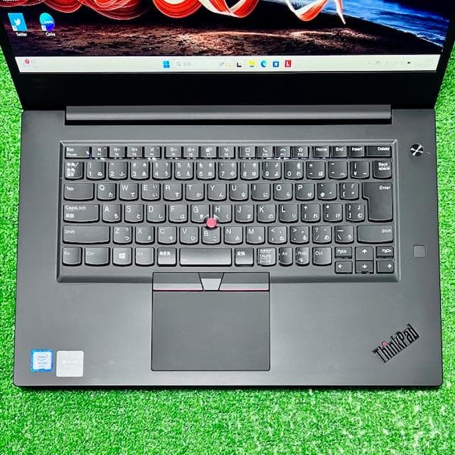 2021《ほぼ未使用級》超ハイスペックモバイルワークステーション！Lenovo