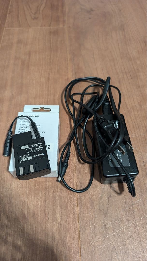 LUMIX GH5 ミラーレスカメラ 本体と付属品