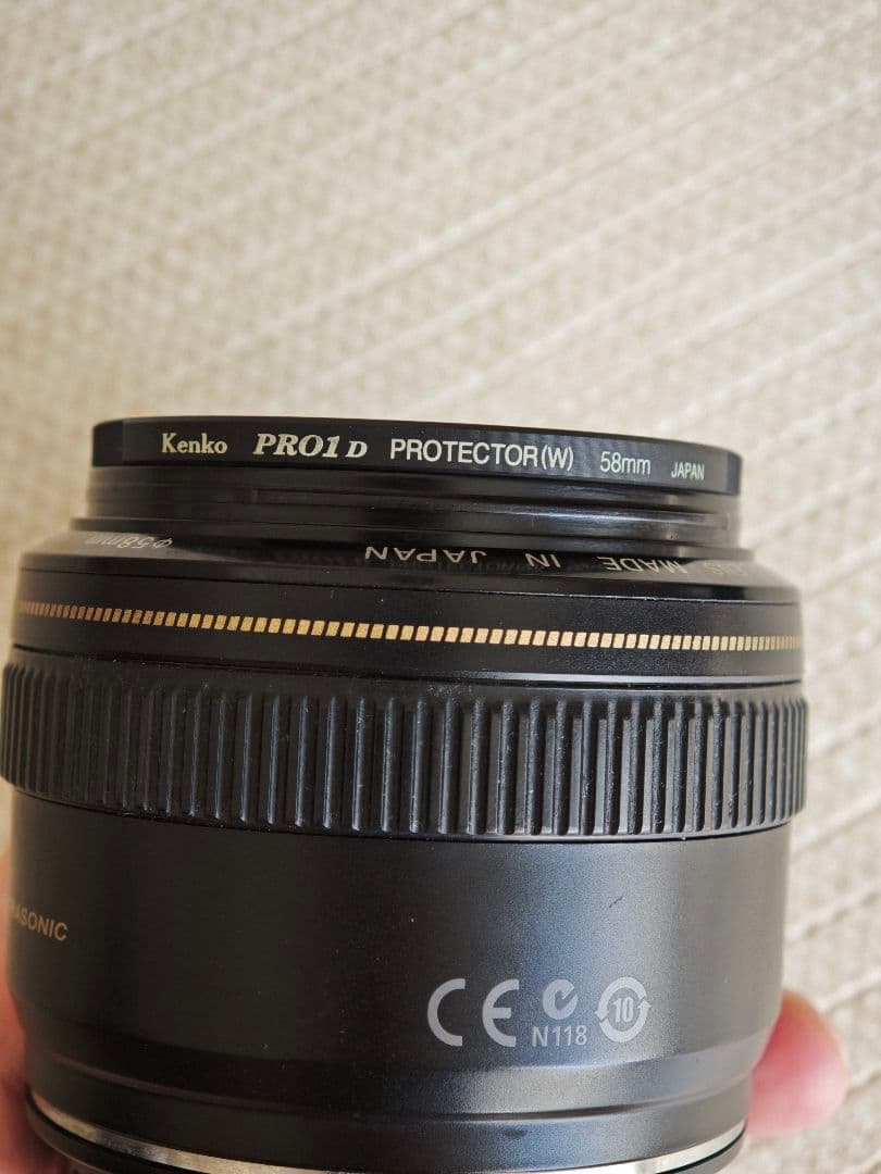 Canon EF28mm f1.8 USM ポーチ、プロテクター付属
