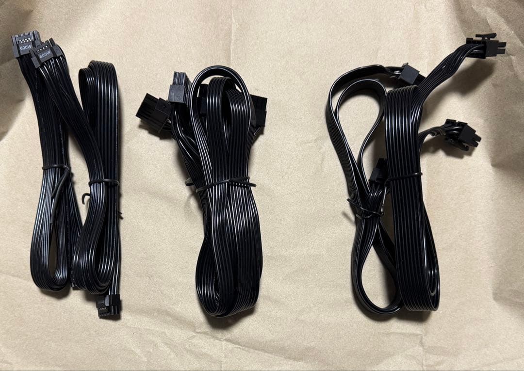 IN WIN IW-PS-PII1300W (P130II) 電源 ATX