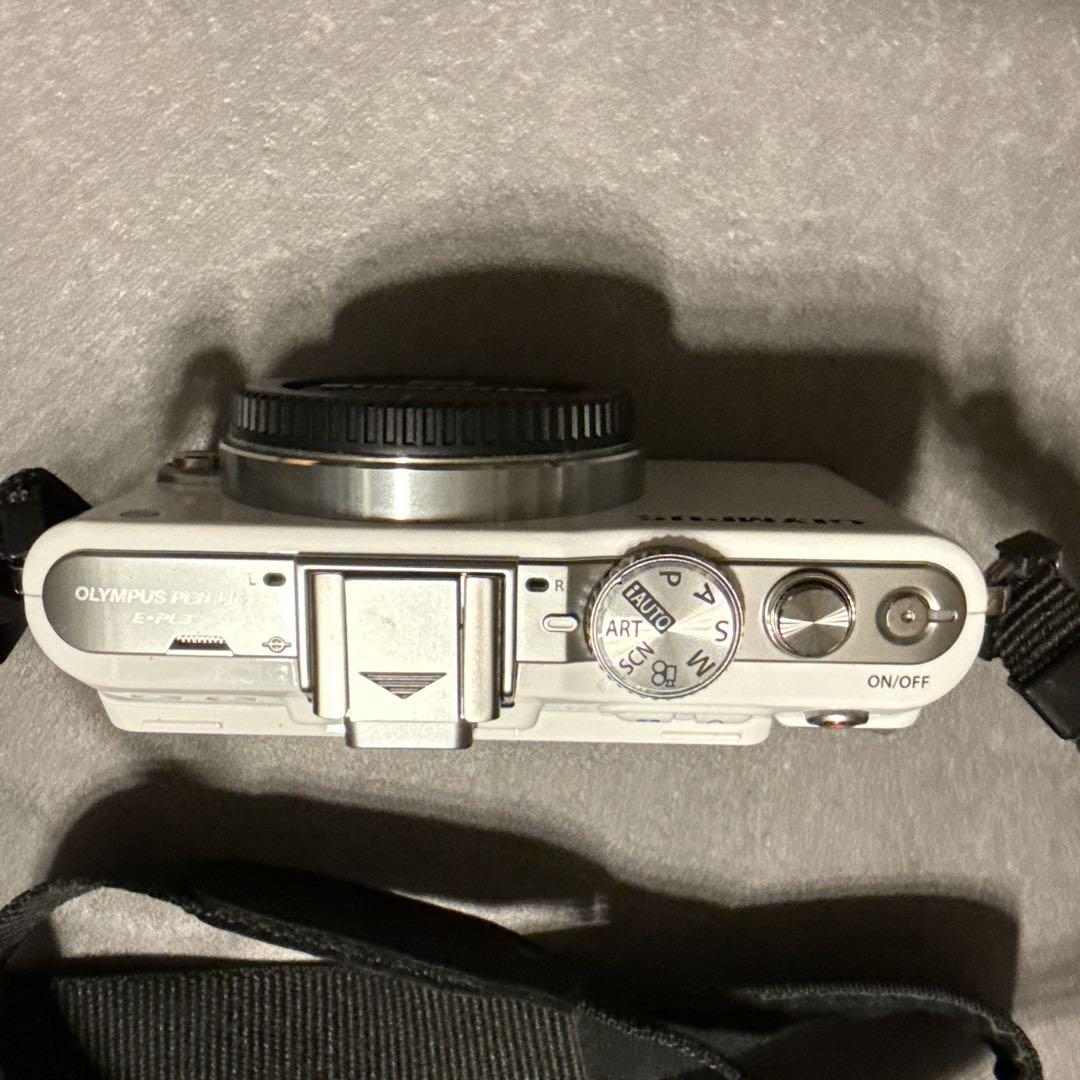 Olympus pen Lite E-PL3 ダブルスキームキット　ホワイト