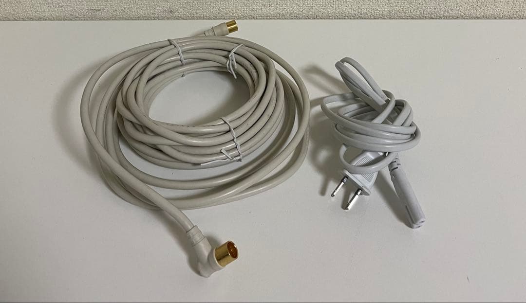 Panasonic 液晶テレビ　ビエラ　32型TH-32ES500-W 2018