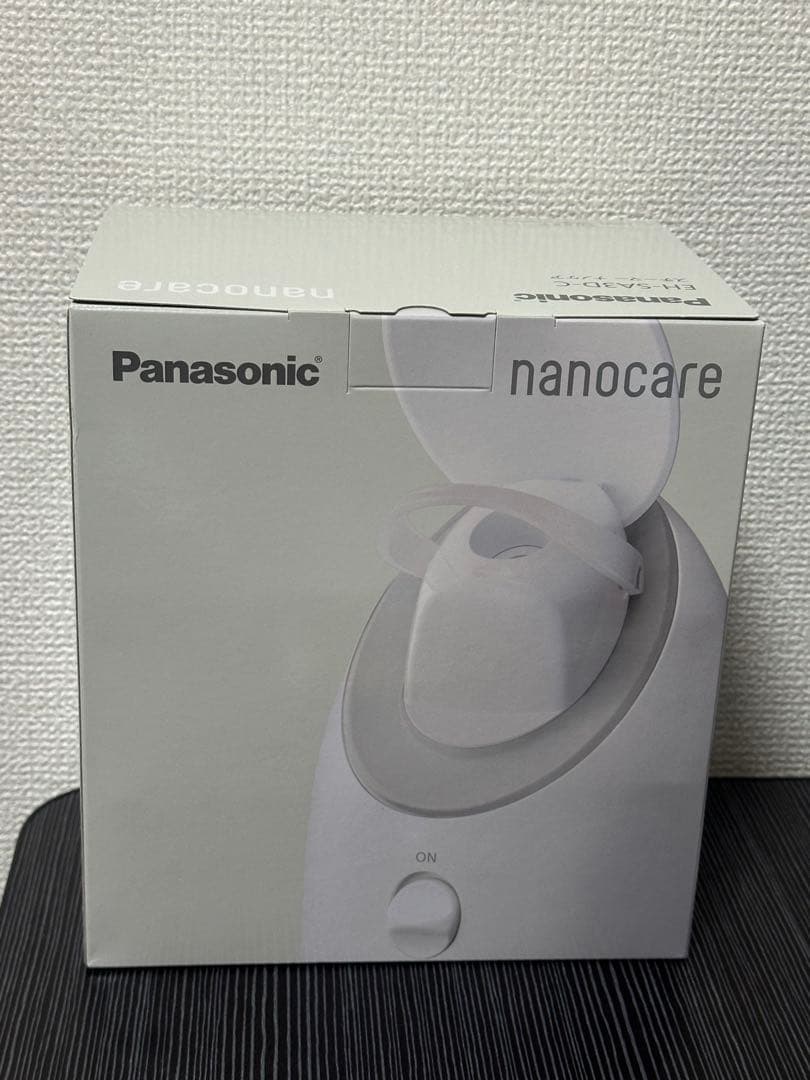 新品 Panasonic スチーマーナノケア