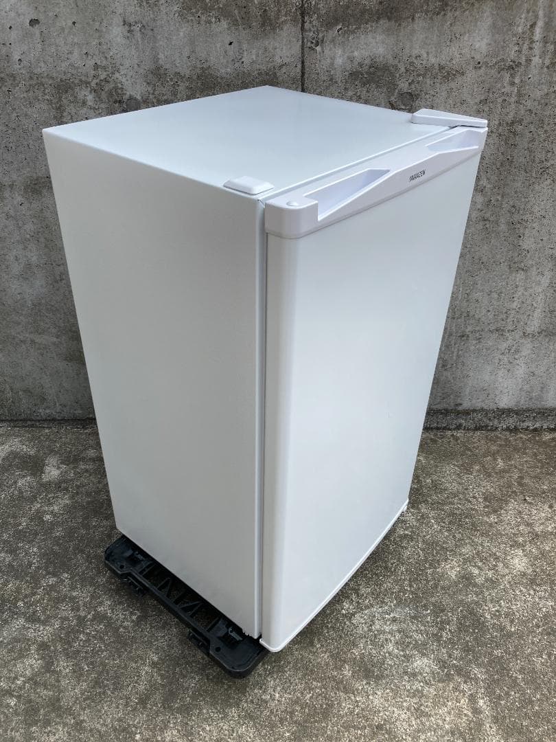 23年生 山善 YFR-90(Ｗ) 冷蔵庫 1ドア 92L 幅47.4cm