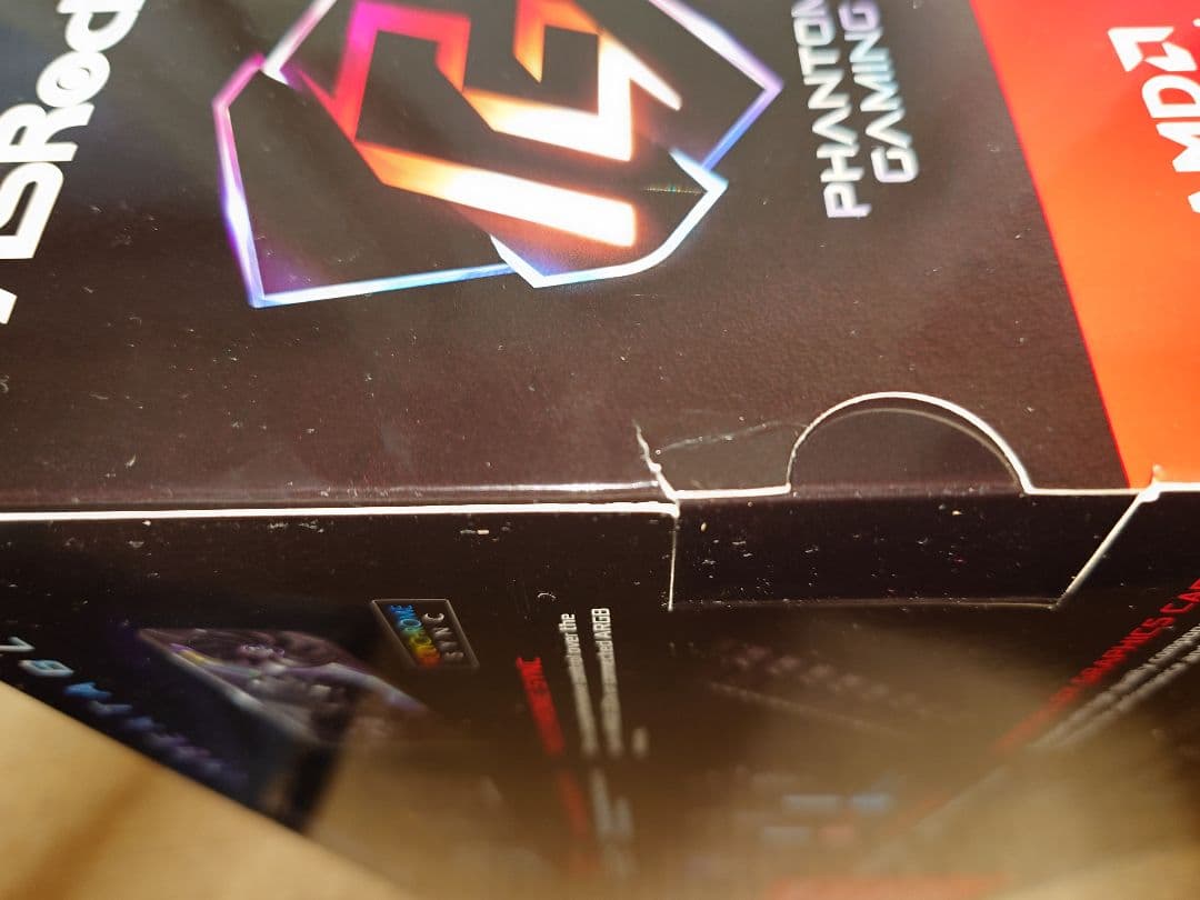 グラフィックボード・グラボ・ビデオカード ASRock RADEON RX 7700 XT Phantom Gaming