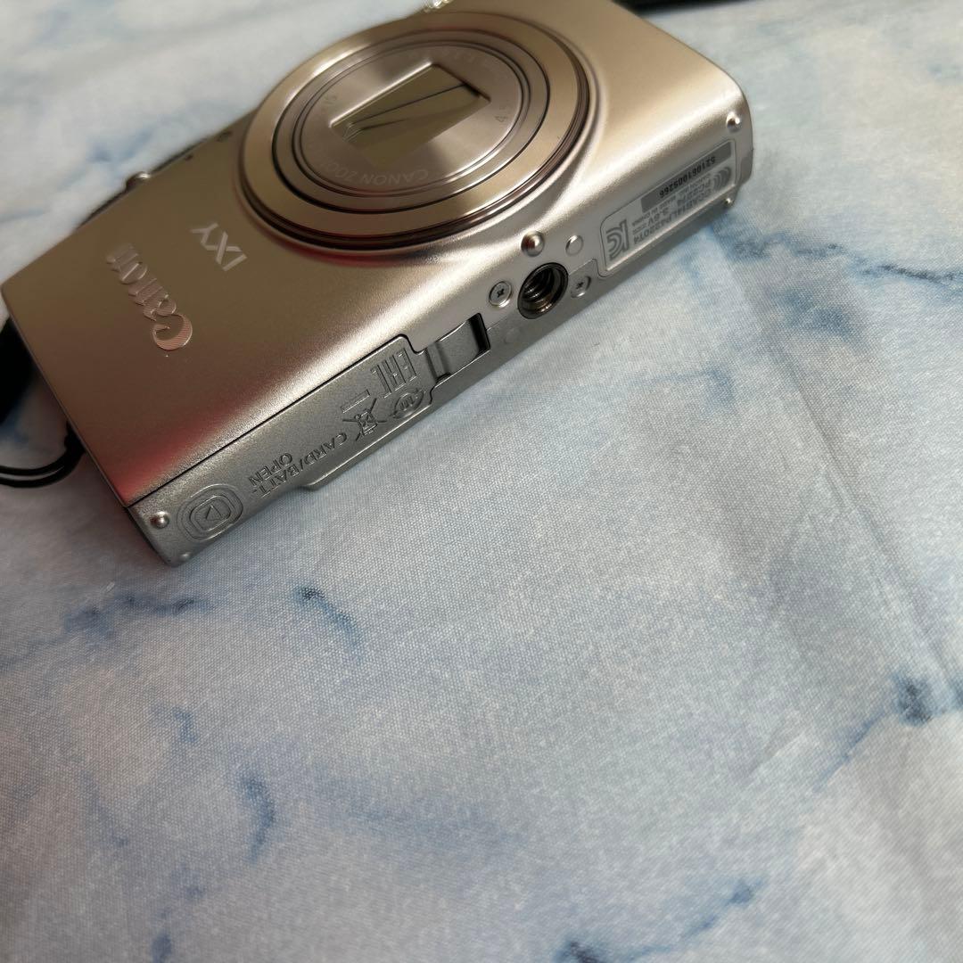 Canon IXY650 コンパクトデジタルカメラ　シルバー