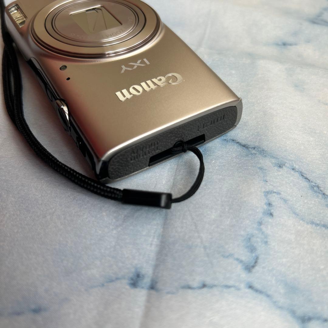 Canon IXY650 コンパクトデジタルカメラ　シルバー