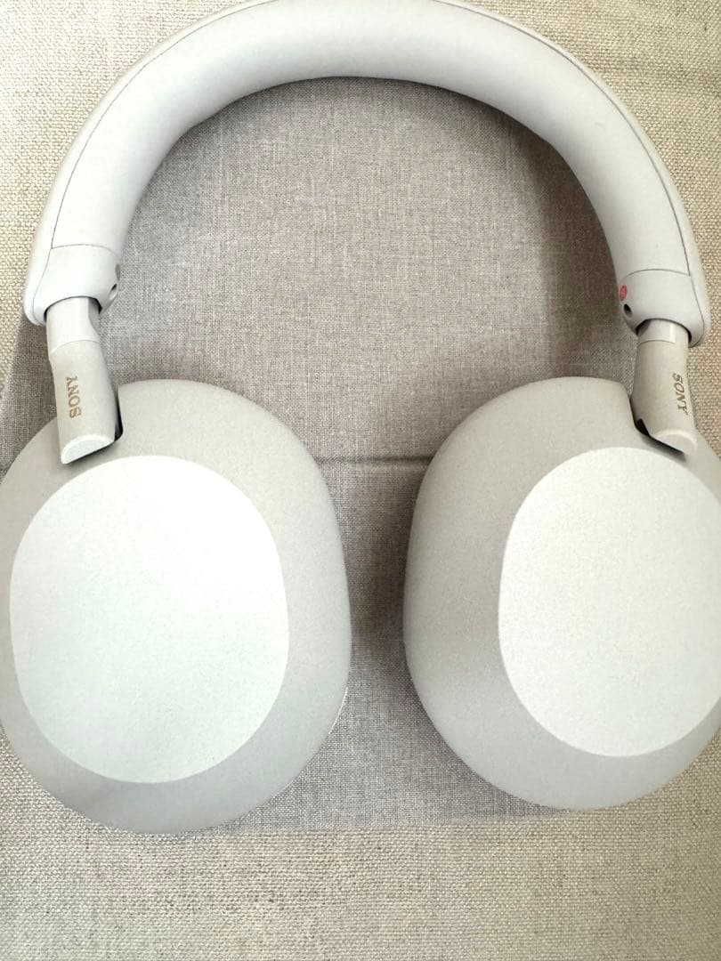 SONY WH-1000XM5 （S ）　プラチナシルバー
