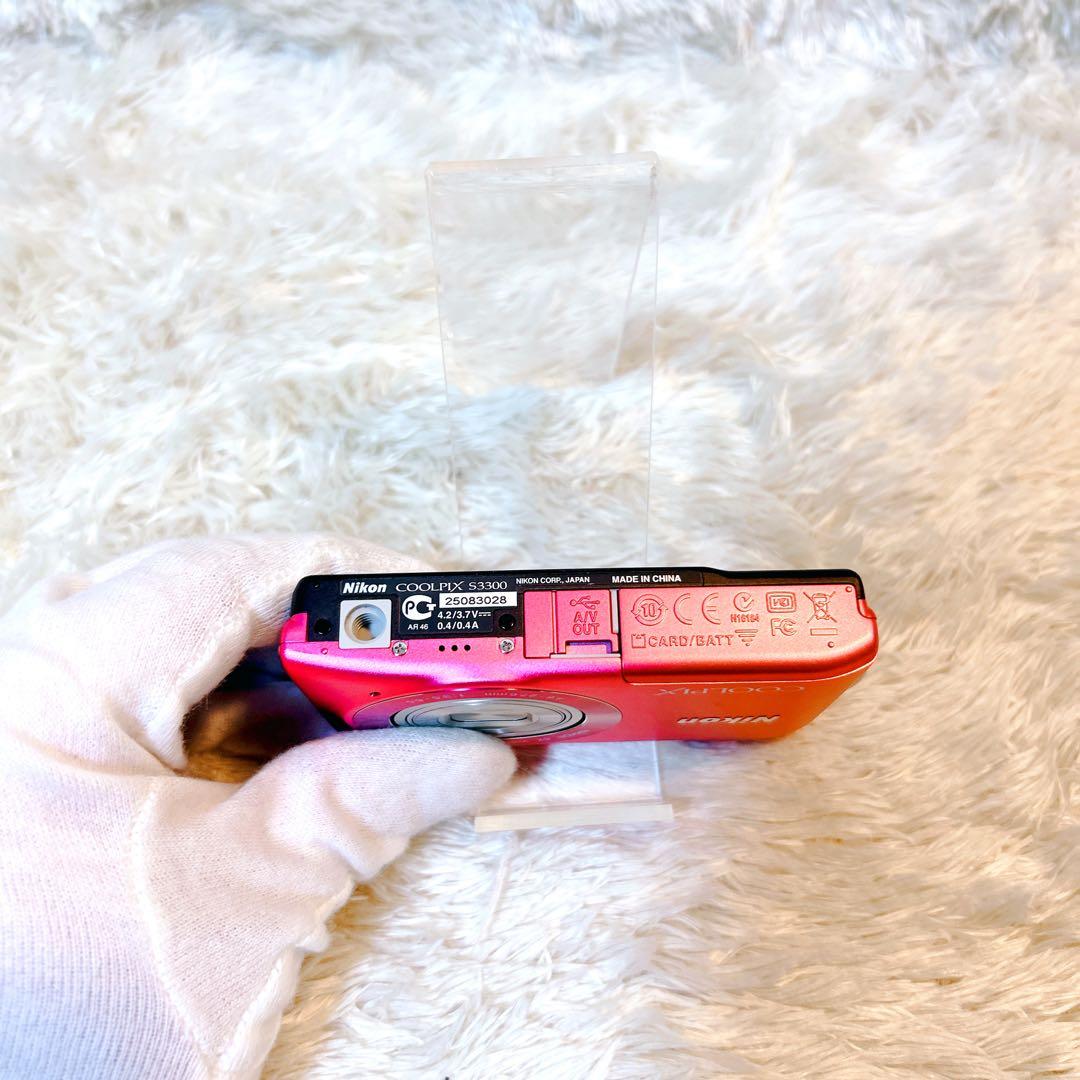 【極美品】NikonニコンCOOLPIX S3300 ピンク　説明書付きコンデジ