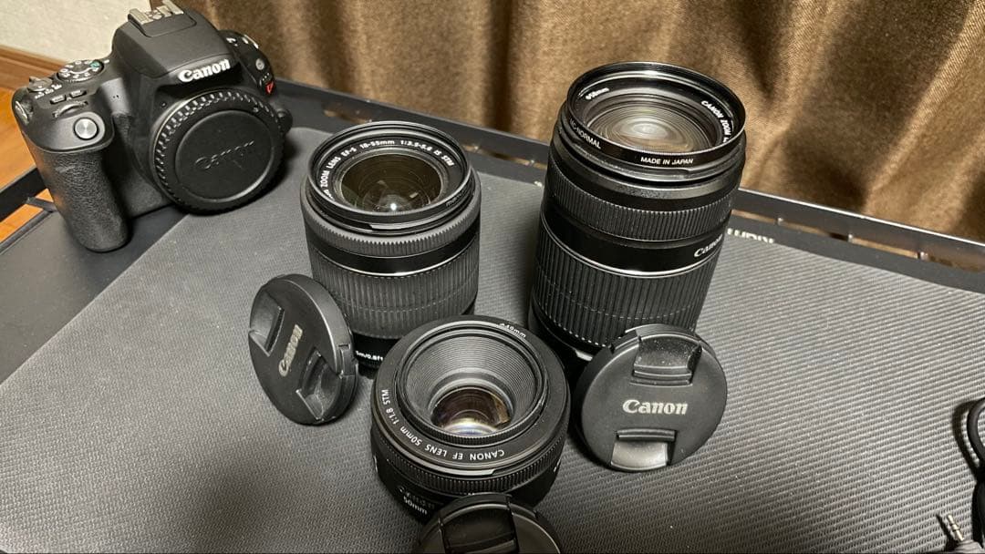 キャノンEOS Kiss X9 レンズ×3セット【中古品】