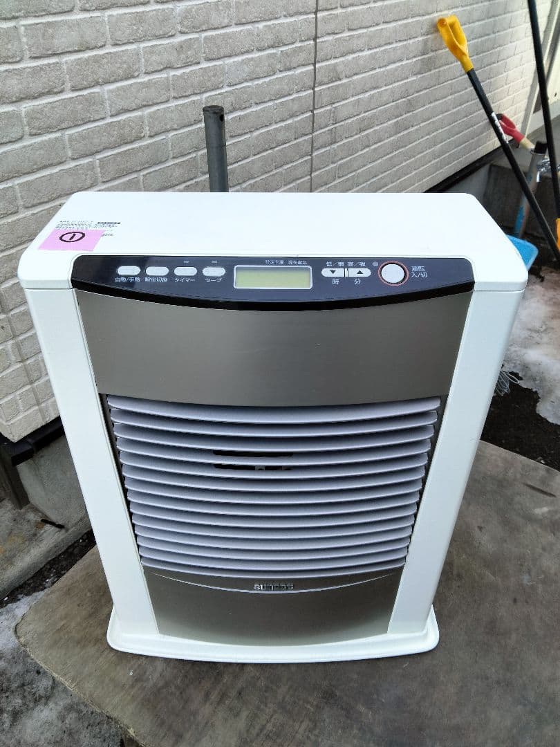 札幌発サンポットFF温風石油ストーブ！品番「FF‐632TL」2011年式中古品