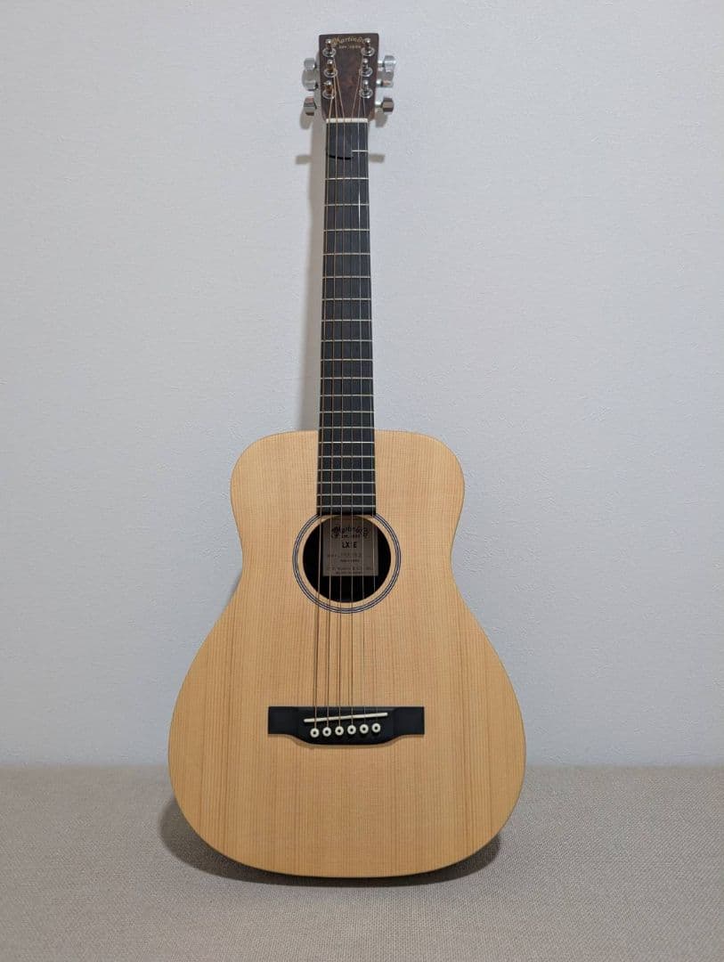 ねこねこかいぎさん専用　Martin LITTLE MARTIN LX1E Amazon.com: Martin LX1E Little Martin Solid Sitka Spruce/Mahogany
