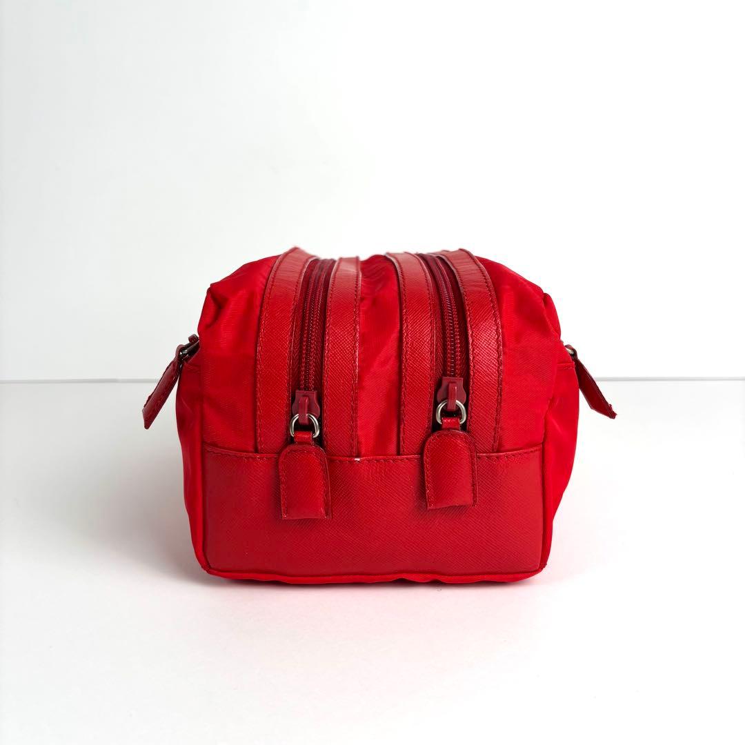 極美品 PRADA セカンドバッグ ポーチ 三角ロゴ ナイロン サフィアーノ
