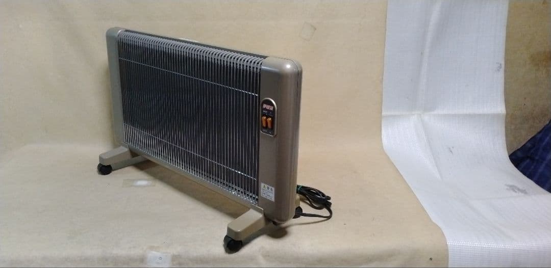 夢暖房 880型G 夢暖望　遠赤外線輻射式パネルヒーター