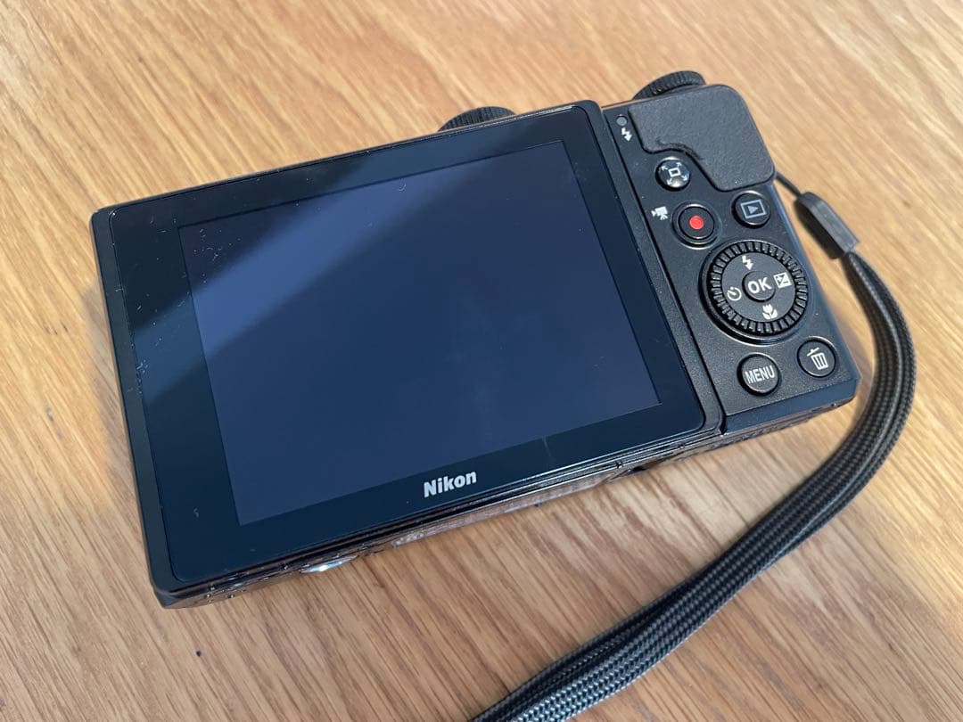 Nikon COOLPIX 25倍光学ズーム ブラック