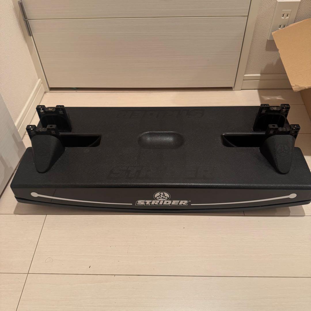 STRIDER バランスバイク用スタンド ロッキングベース