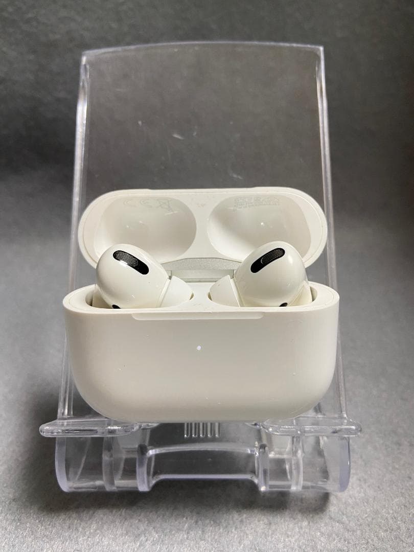 美品　AirPods Pro 第1世代　MsgSafe AirPods Pro 第1世代 MagSafe充電ケース付き｜AirPodsの中古は